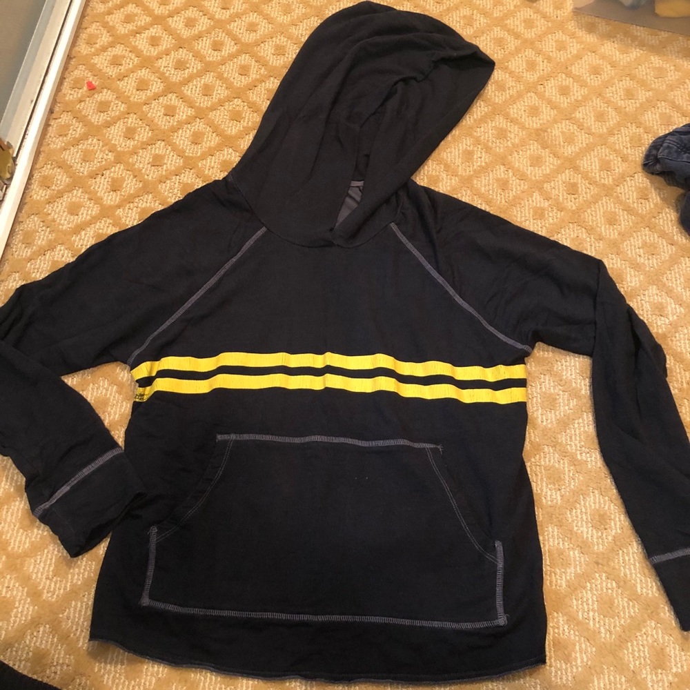 Sundry sweat suit